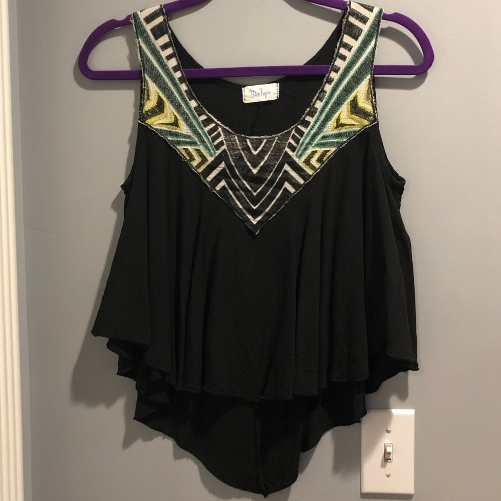 ⭐️ 3/$30 WOMEN’s BOUTIQUE TANK TOP